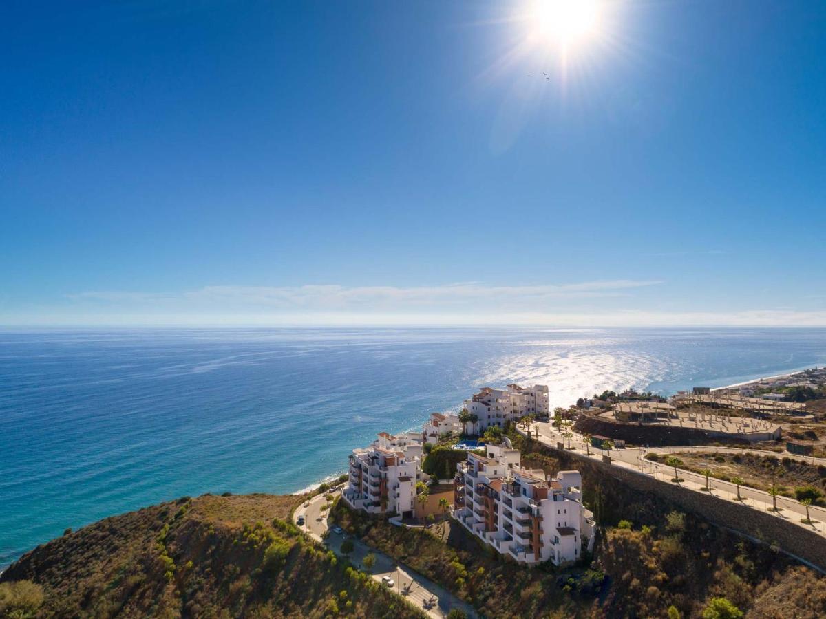 Olee Nerja Holiday Rentals By Fuerte Group ตอร์ร็อกซ์ ภายนอก รูปภาพ